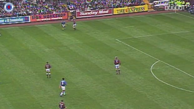 Claudio Reyna nets double against Hearts